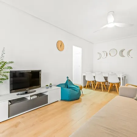 Moriones Playa Apartment Torrevieja Exterior photo